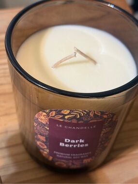 New le Chandelle Dark Berries premium clean burn Scented natural soy Candle